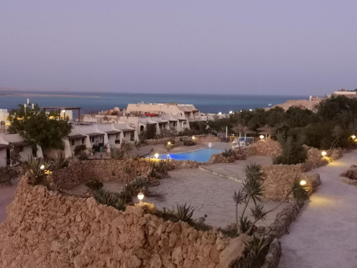 Cordoba Sea View Apartment With Open Air Jacuzzi At Mastaba ฮูร์กาดา ภายนอก รูปภาพ